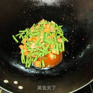 豆角炒豆腐干的做法步骤：7