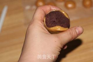 我的最爱——豆沙蛋黄月饼的做法步骤:13