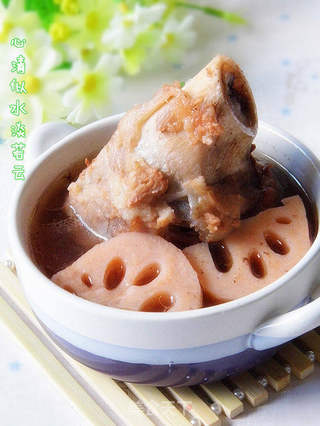 莲藕棒骨汤的做法步骤:8