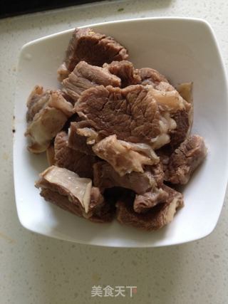 土豆烧牛肉的做法步骤：9