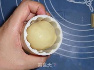 凤梨馅广式月饼的做法步骤:9