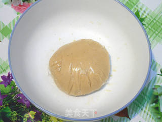 广式豆沙月饼的做法步骤:4