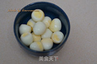 西红柿木耳烩小蛋的做法步骤:2