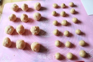 广式月饼之 白云豆松仁牛肉粒的做法步骤:6