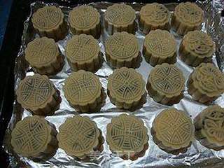 月圆中秋--------【广式紫薯月饼】的做法步骤:11