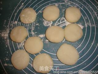 紫薯冰皮月饼的做法步骤:9