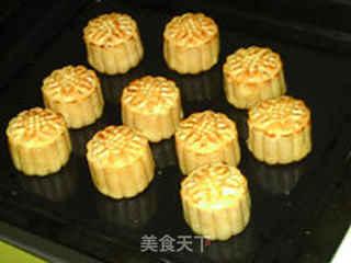 广式椰蓉月饼的做法步骤:14