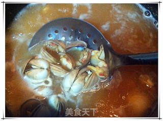 味增蛤蜊豆腐汤的做法步骤:2