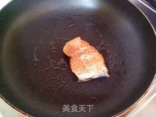 三文鱼螺旋面的做法步骤:4