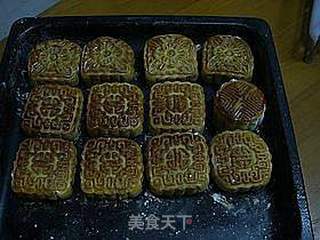 玫瑰紫薯月饼的做法步骤:8