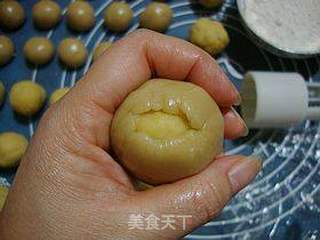 月圆中秋---------【广式绿豆沙月饼】的做法步骤:8