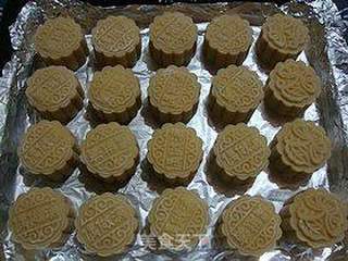 月圆中秋---------【广式绿豆沙月饼】的做法步骤:11