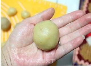 28图详解此生最爱的月饼——广式莲蓉蛋黄月饼的做法步骤:18