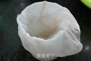 在家做无添加腐竹的做法步骤:2