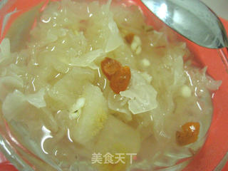 银耳雪梨薏米糖水的做法步骤:7