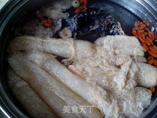 竹荪炖玉竹乌鸡汤的做法步骤:9