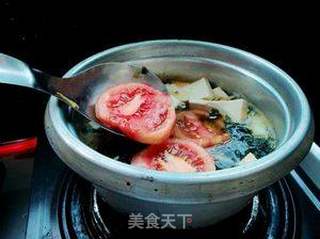 西红柿豆腐紫菜汤的做法步骤:7