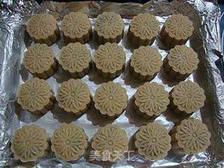 月圆中秋---------【椰香双豆沙月饼】的做法步骤:11