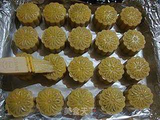 月圆中秋---------【椰香双豆沙月饼】的做法步骤:13