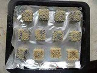 超详细步骤教你做紫薯月饼的做法步骤:18
