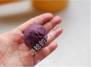 全手工打造“免烤、无油、无脂、低糖、健康”的【紫薯月饼】的做法步骤:16