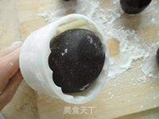 巧克力绿豆月饼的做法步骤:8