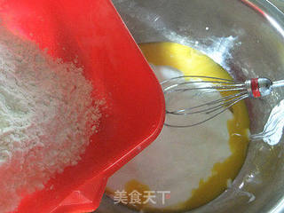 酸奶蛋糕的做法步骤:3