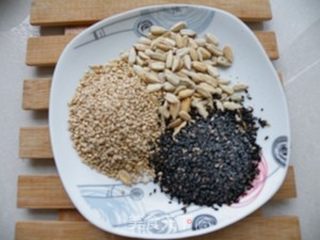 与时俱进的三仁月饼的做法步骤:9