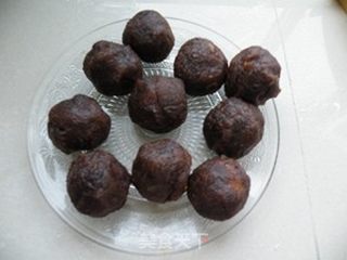 经典月饼--蛋黄豆沙月饼的做法步骤:5