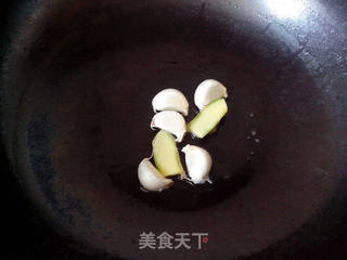鲍贝焖排骨的做法步骤:3