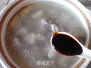 鲍贝焖排骨的做法步骤:7