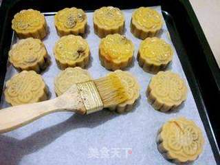 练练手做月饼——玫瑰豆沙月饼的做法步骤:10