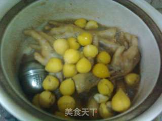 红烧板栗凤爪的做法步骤:8