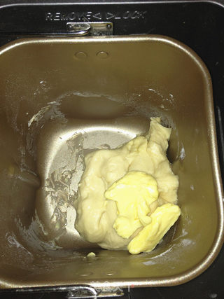 黑小米芝麻面包圈的做法步骤：4