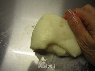 娇艳欲滴话冰皮月饼的做法步骤:9