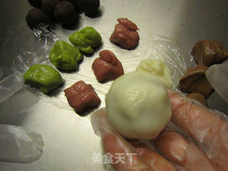 娇艳欲滴话冰皮月饼的做法步骤:13