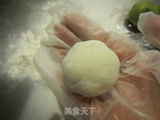 娇艳欲滴话冰皮月饼的做法步骤:15