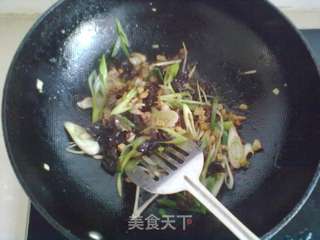 木须肉(苜蓿肉)的做法步骤:4
