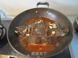 酱焖鸦片鱼的做法步骤:9