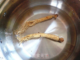 人参滋养鸡汤 - 为秋季养生做好准备的做法步骤:5