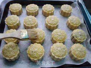五仁月饼的做法步骤:12