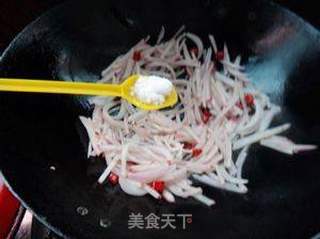 洋葱炒萝卜的做法步骤:6