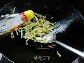 咸蒜苔炒黄瓜的做法步骤:6