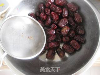 红糖红枣海绵蛋糕的做法步骤:2