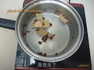 盐水花生的做法步骤:3