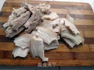 野韭菜苔回锅肉的做法步骤:2