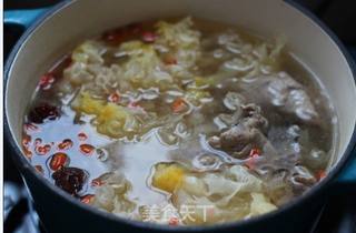银耳龙骨汤的做法步骤:10