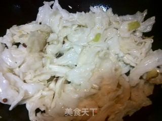 炝炒手撕包菜的做法步骤:5