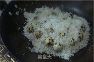 儿时最美好的回忆,一口一个的‘盐焗鸟蛋’的做法步骤:4
