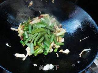 腊肠炒山笋的做法步骤:7